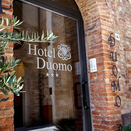 Montepulciano Stazione Albergo Duomo מראה חיצוני תמונה