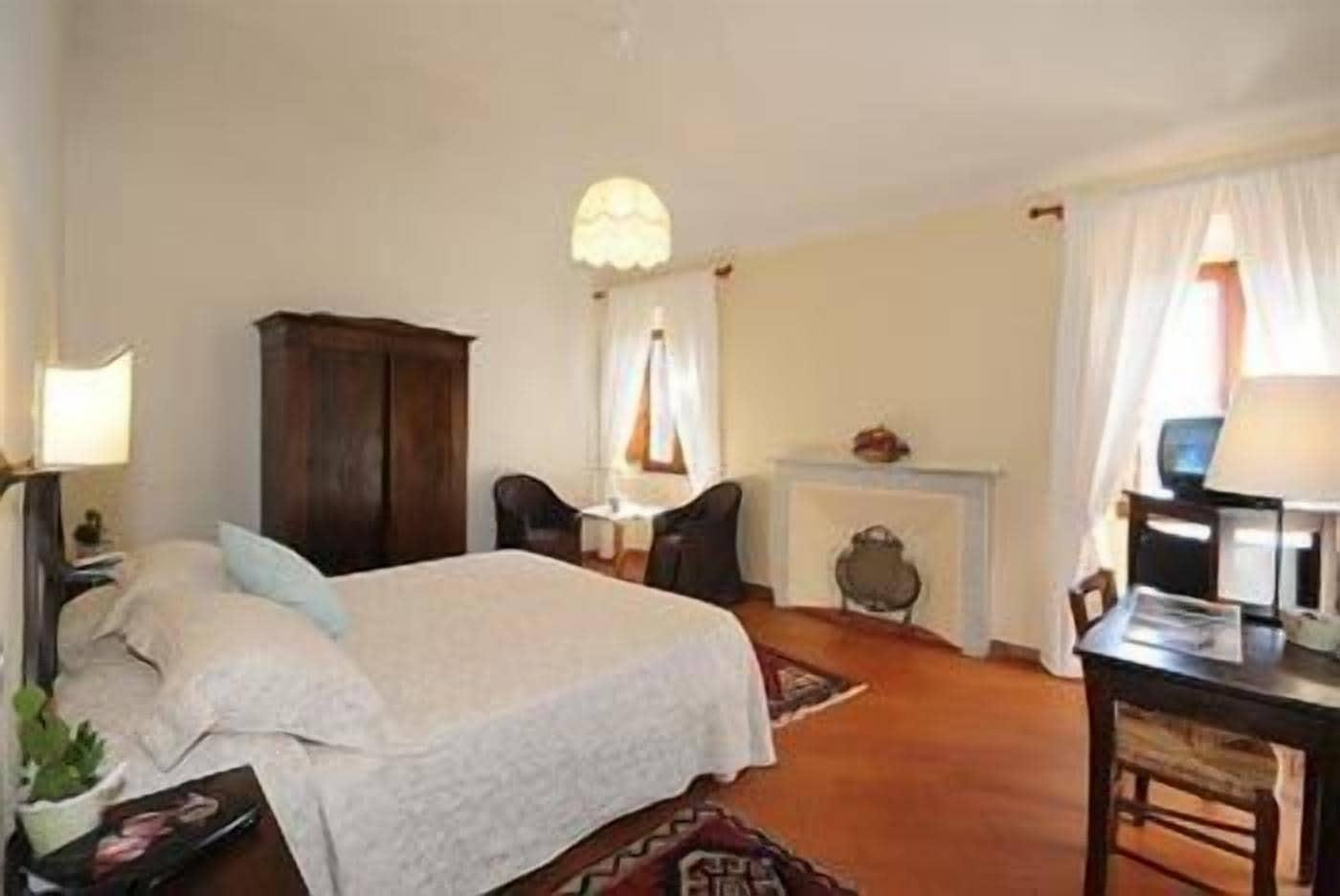 Montepulciano Stazione Albergo Duomo מראה חיצוני תמונה