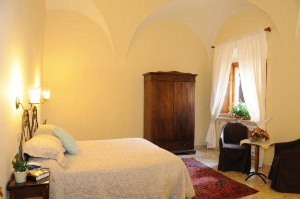 Montepulciano Stazione Albergo Duomo חדר תמונה